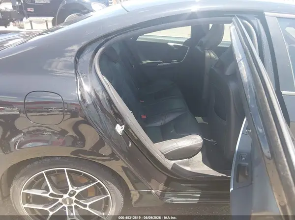 YV149MTSXH2438627 2017 VOLVO S60 - Image 8