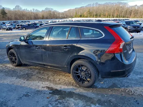 YV1612SK0G1311962 2016 VOLVO V60 - Image 2