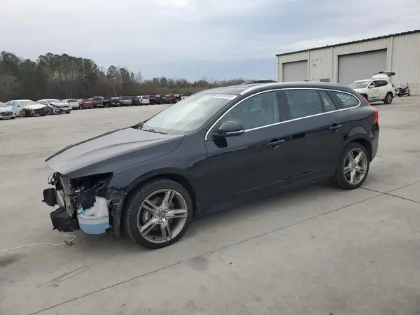 YV1612SK1G1310724 2016 VOLVO V60 - Image 1