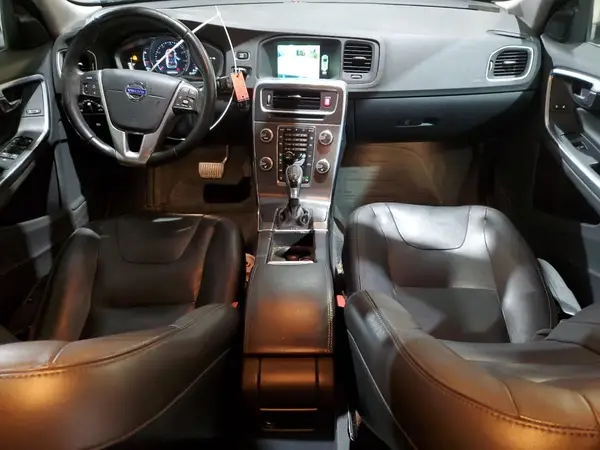 YV1612SK2G1309887 2016 VOLVO V60 - Image 8