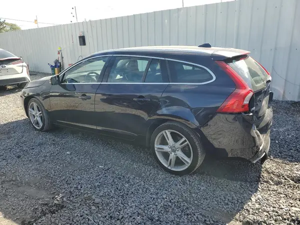 YV1612SK2G1309954 2016 VOLVO V60 - Image 2