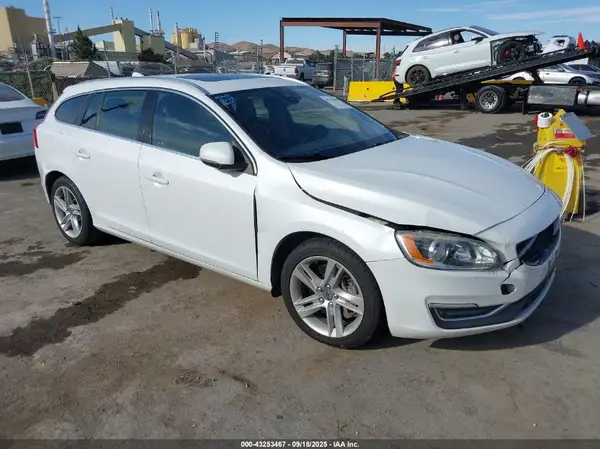 YV1612SK4G1308157 2016 VOLVO V60