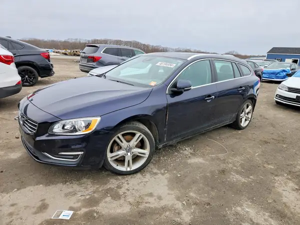YV1612SK5G1307096 2016 VOLVO V60 - Image 1