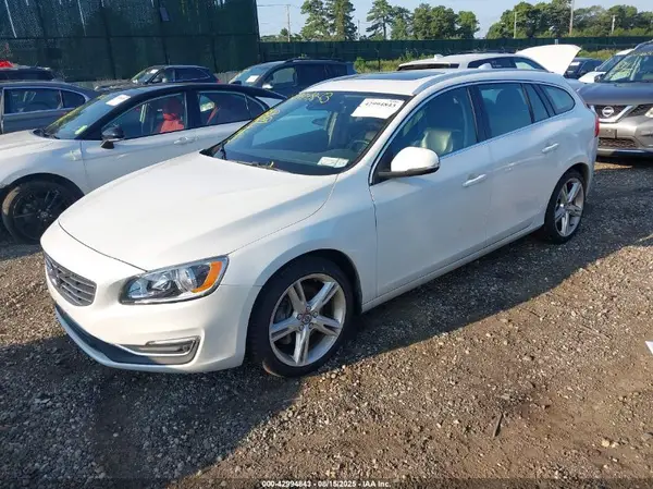 YV1612SK5G1312279 2016 VOLVO V60 - Image 2