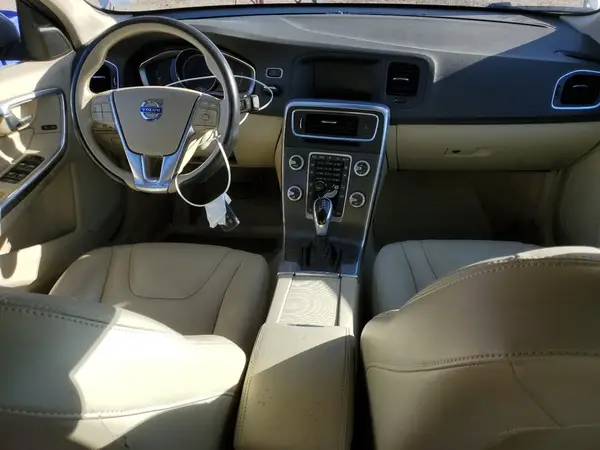 YV1612SK9G1293963 2016 VOLVO V60 - Image 8
