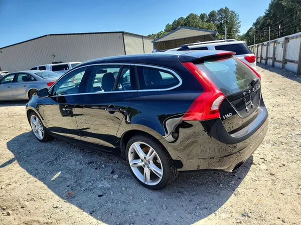YV1612SK9G1311961 2016 VOLVO V60 - Image 2