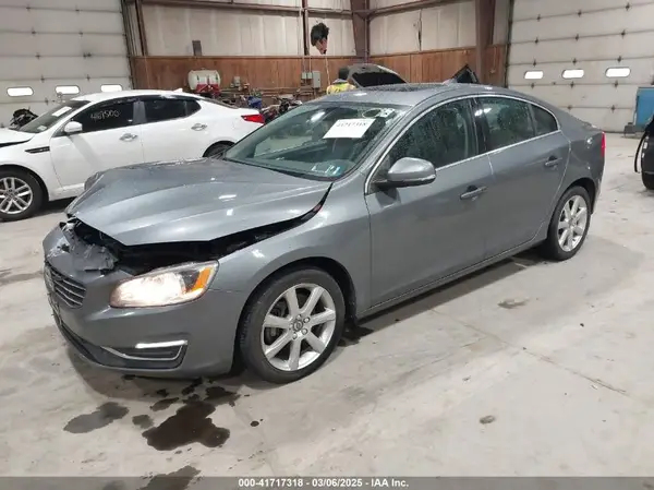 YV1612TK0G2410743 2016 VOLVO S60 - Image 2