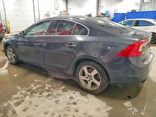 YV1612TK0G2415781 2016 VOLVO S60 - Image 2