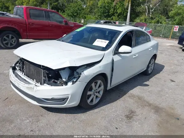 YV1612TK1G2390289 2016 VOLVO S60 - Image 2