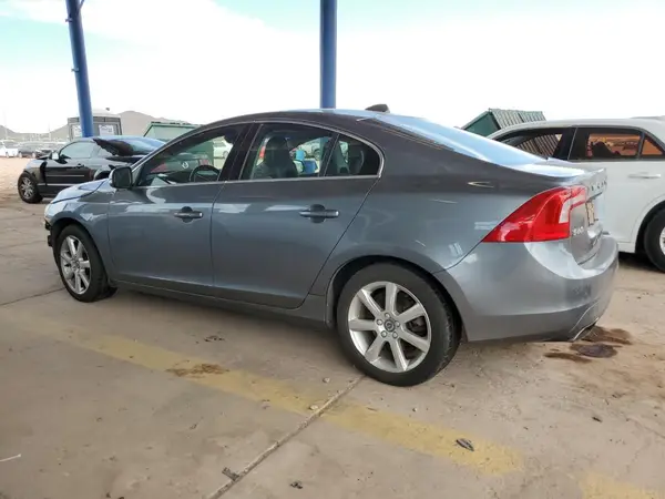 YV1612TK1G2394424 2016 VOLVO S60 - Image 2