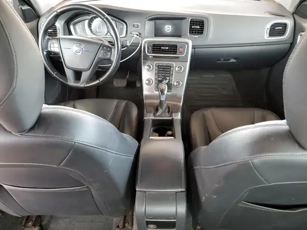 YV1612TK1G2394424 2016 VOLVO S60 - Image 8