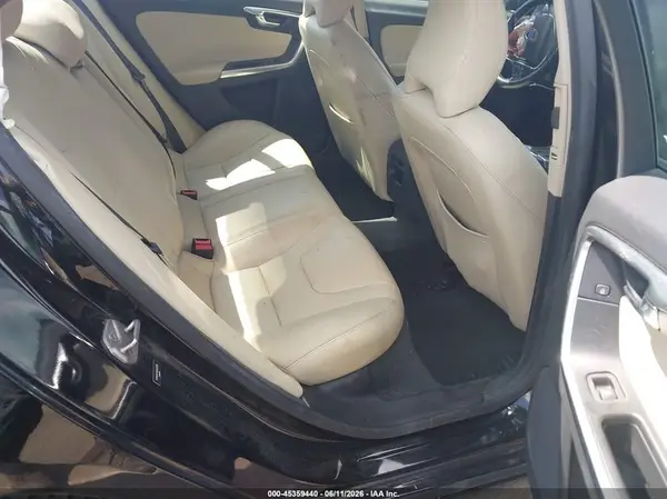 YV1612TK1G2412209 2016 VOLVO S60 - Image 8