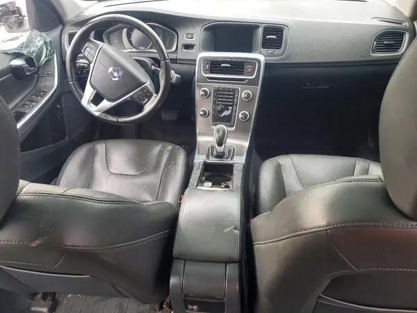 YV1612TK2G2394190 2016 VOLVO S60 - Image 8