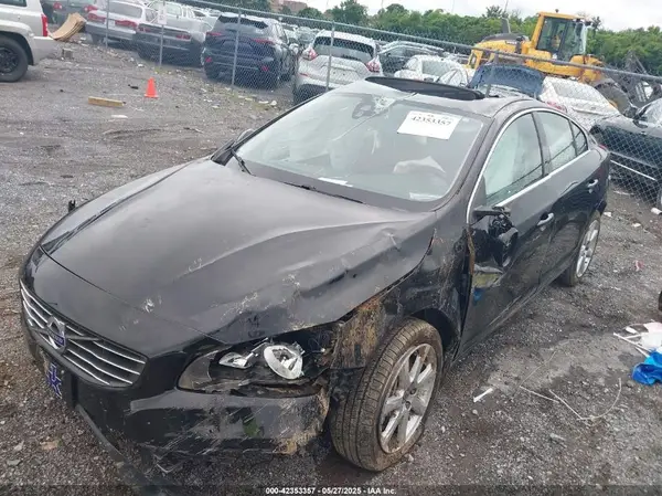 YV1612TK3G2411949 2016 VOLVO S60 - Image 2