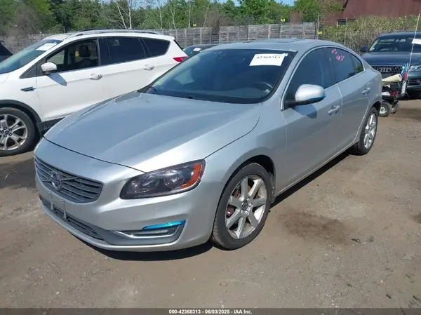 YV1612TK3G2412339 2016 VOLVO S60 - Image 2