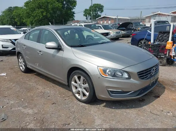 YV1612TK4G1394049 2016 VOLVO S60 - Image 1