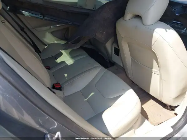 YV1612TK4G2393932 2016 VOLVO S60 - Image 8