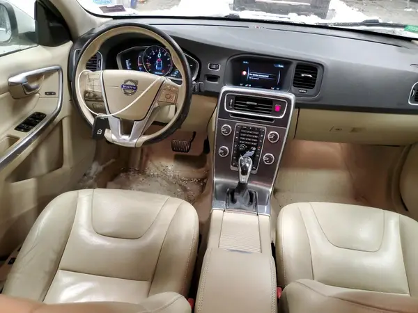 YV1612TK4G2400572 2016 VOLVO S60 - Image 8