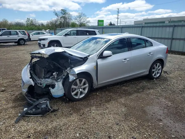 YV1612TK4G2401690 2016 VOLVO S60 - Image 1