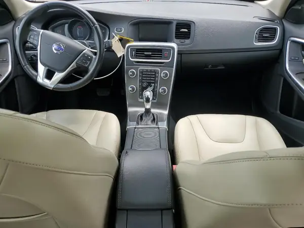 YV1612TK4G2414018 2016 VOLVO S60 - Image 8