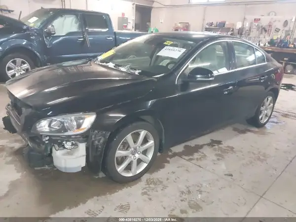 YV1612TK5G2394006 2016 VOLVO S60 - Image 2