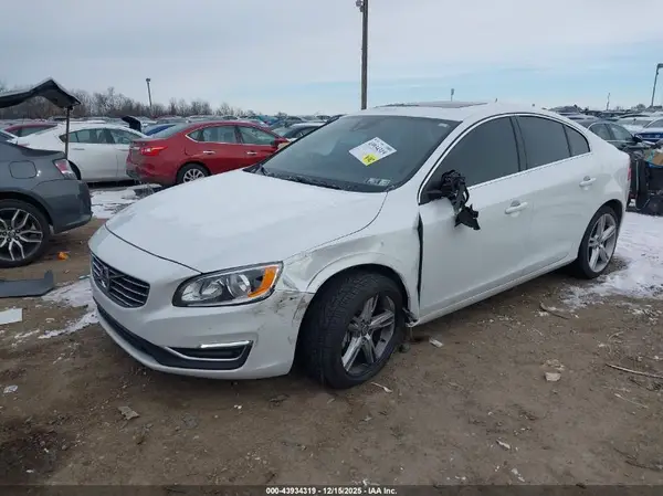 YV1612TK5G2397889 2016 VOLVO S60 - Image 2
