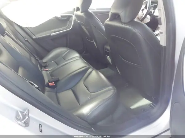 YV1612TK6G2413503 2016 VOLVO S60 - Image 8