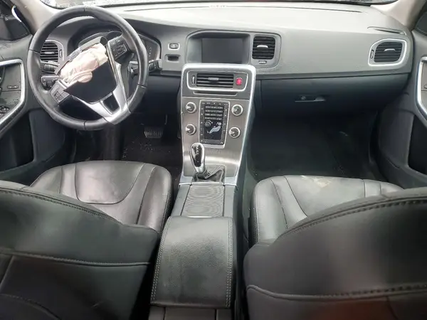 YV1612TK8G2393917 2016 VOLVO S60 - Image 8
