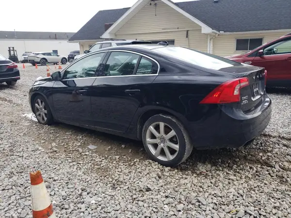 YV1612TK8G2402793 2016 VOLVO S60 - Image 2