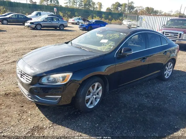 YV1612TKXG2392123 2016 VOLVO S60 - Image 2