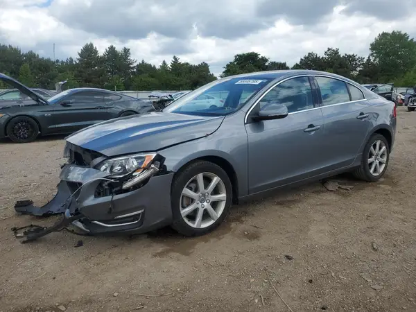 YV1612TKXG2392185 2016 VOLVO S60 - Image 1