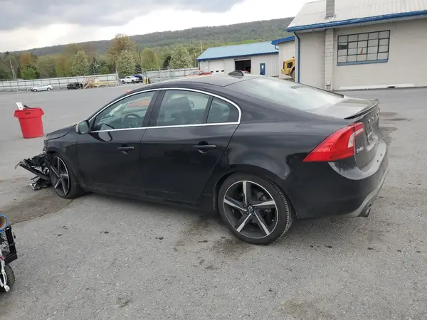YV1902TP8G2396442 2016 VOLVO S60 - Image 2