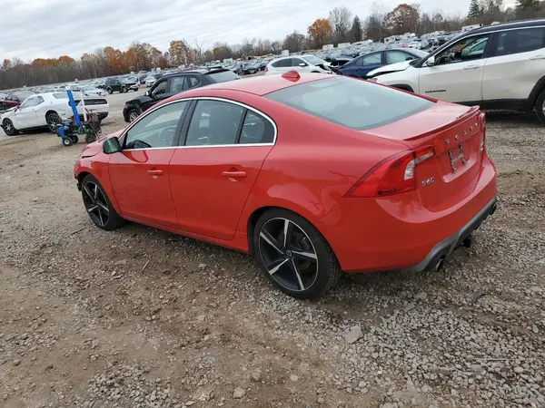 YV1902TS9G2390329 2016 VOLVO S60 - Image 2
