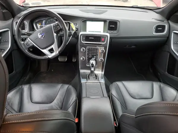 YV1902TS9G2390329 2016 VOLVO S60 - Image 8