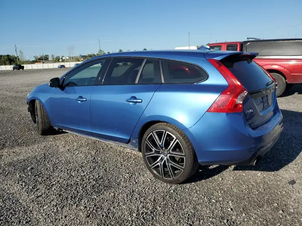 YV1A0MSW4J2392297 2018 VOLVO V60 - Image 2