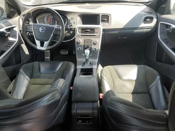 YV1A0MTS8H2427140 2017 VOLVO S60 - Image 8