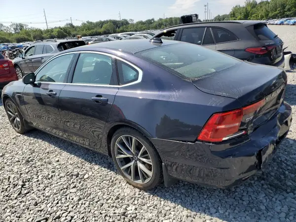 YV1A22MK0H1010291 2017 VOLVO S90 - Image 2