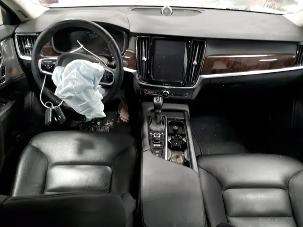 YV1A22MK0H1012722 2017 VOLVO S90 - Image 8