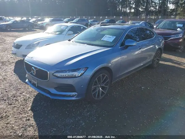 YV1A22MK0H1014633 2017 VOLVO S90 - Image 2