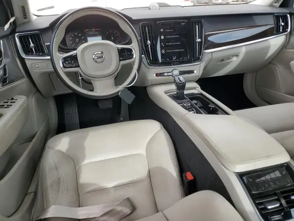 YV1A22MK1H1013068 2017 VOLVO S90 - Image 8