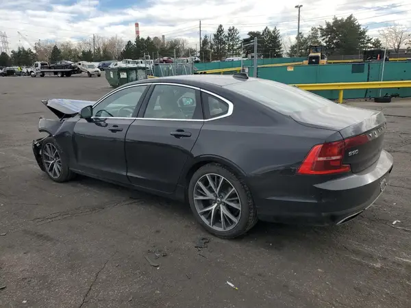 YV1A22MK1H1013152 2017 VOLVO S90 - Image 2