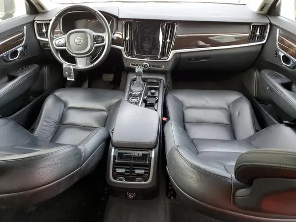 YV1A22MK1H1015824 2017 VOLVO S90 - Image 8