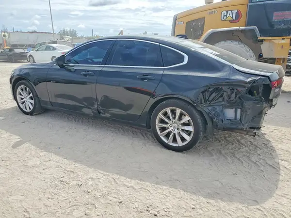 YV1A22MK1H1017850 2017 VOLVO S90 - Image 2