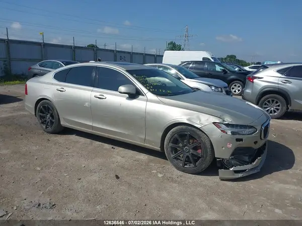YV1A22MK2H1011765 2017 VOLVO S90 - Image 1