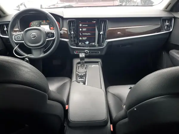 YV1A22MK2H1014956 2017 VOLVO S90 - Image 8