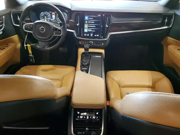 YV1A22MK3H1016537 2017 VOLVO S90 - Image 8