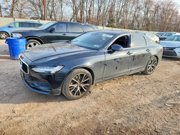 YV1A22MK4H1013081 2017 VOLVO S90 - Image 1