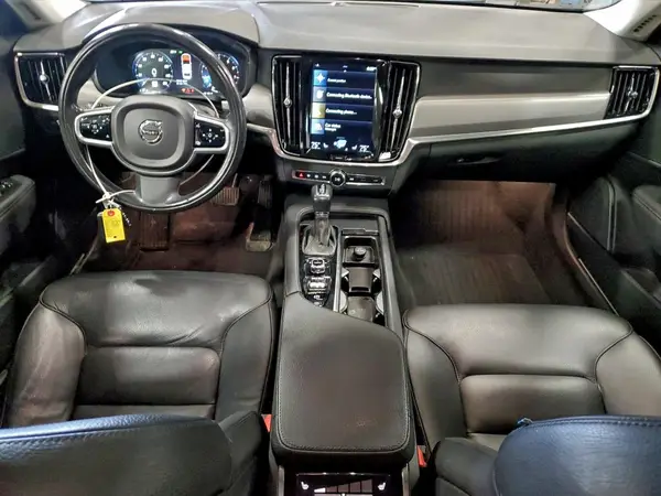 YV1A22MK6H1005032 2017 VOLVO S90 - Image 8
