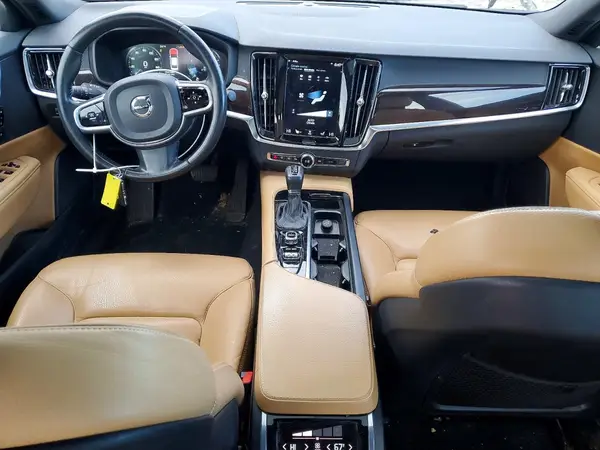 YV1A22MK6H1015799 2017 VOLVO S90 - Image 8