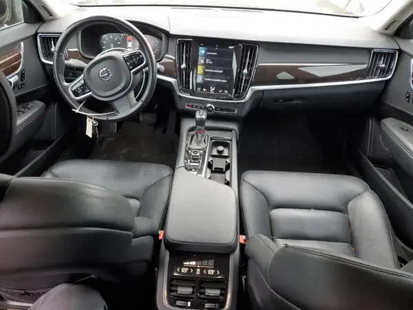 YV1A22MK7H1015407 2017 VOLVO S90 - Image 8